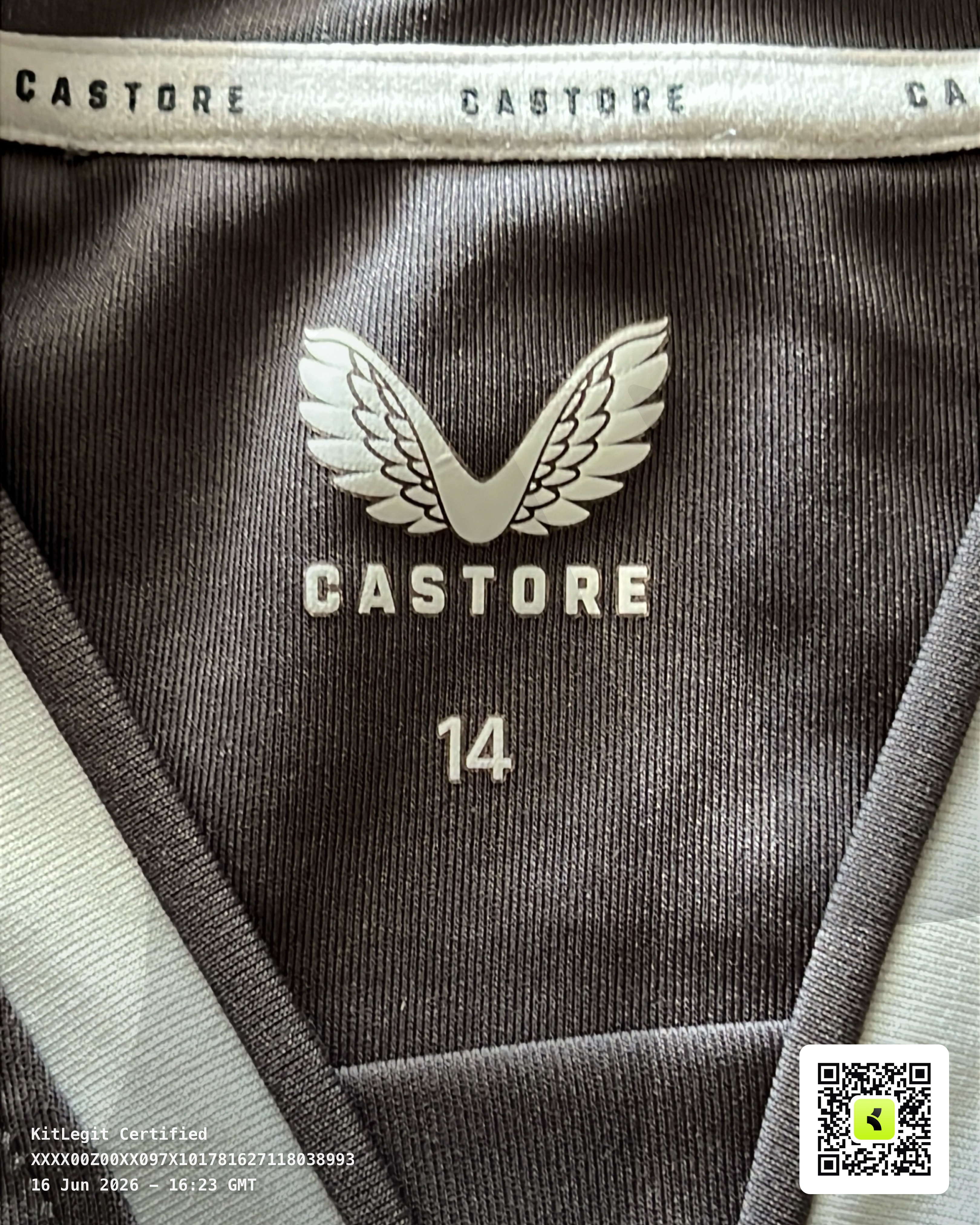 Authenticity evidence image of Aston Villa 2022/23 Castore Home Goalkeeper Shirt (Cazoo) - Women's Medium (12/14)