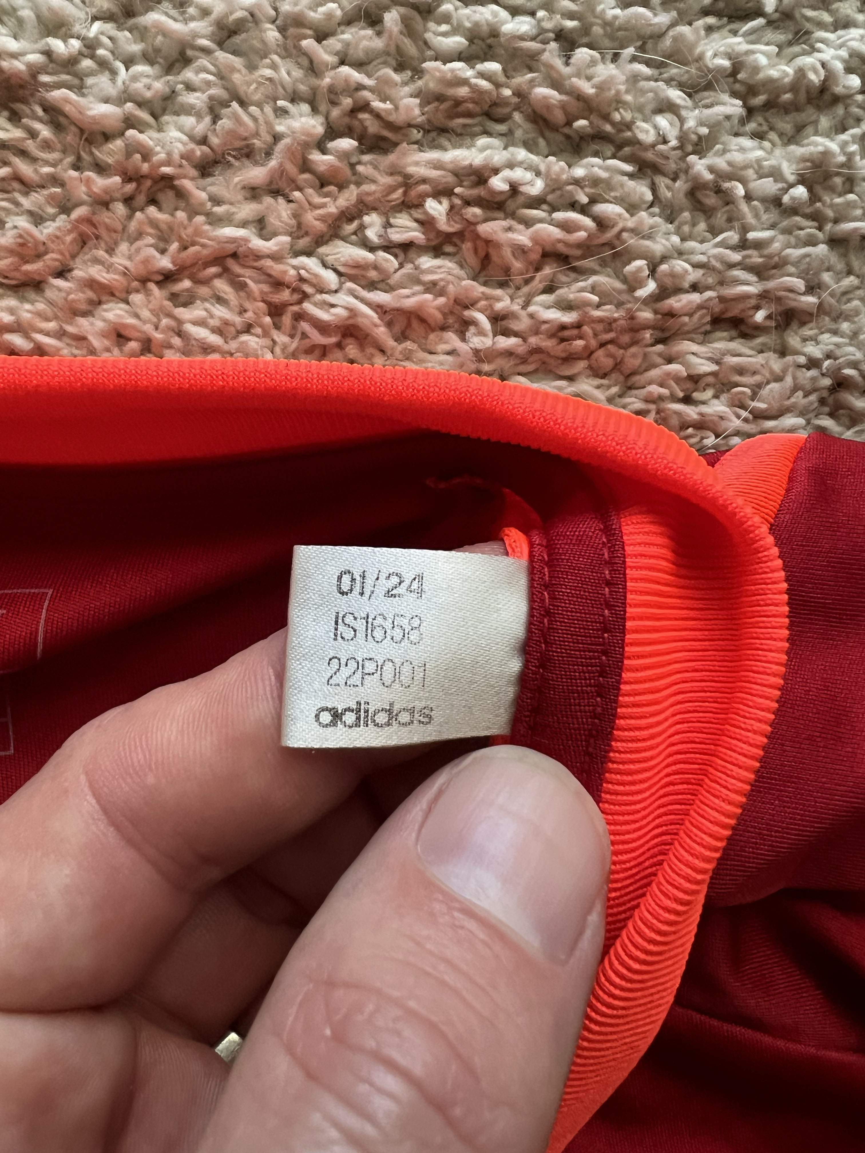 Authenticity evidence image of Aston Villa 2024/25 Adidas 4 Training Shirt - Men's Medium