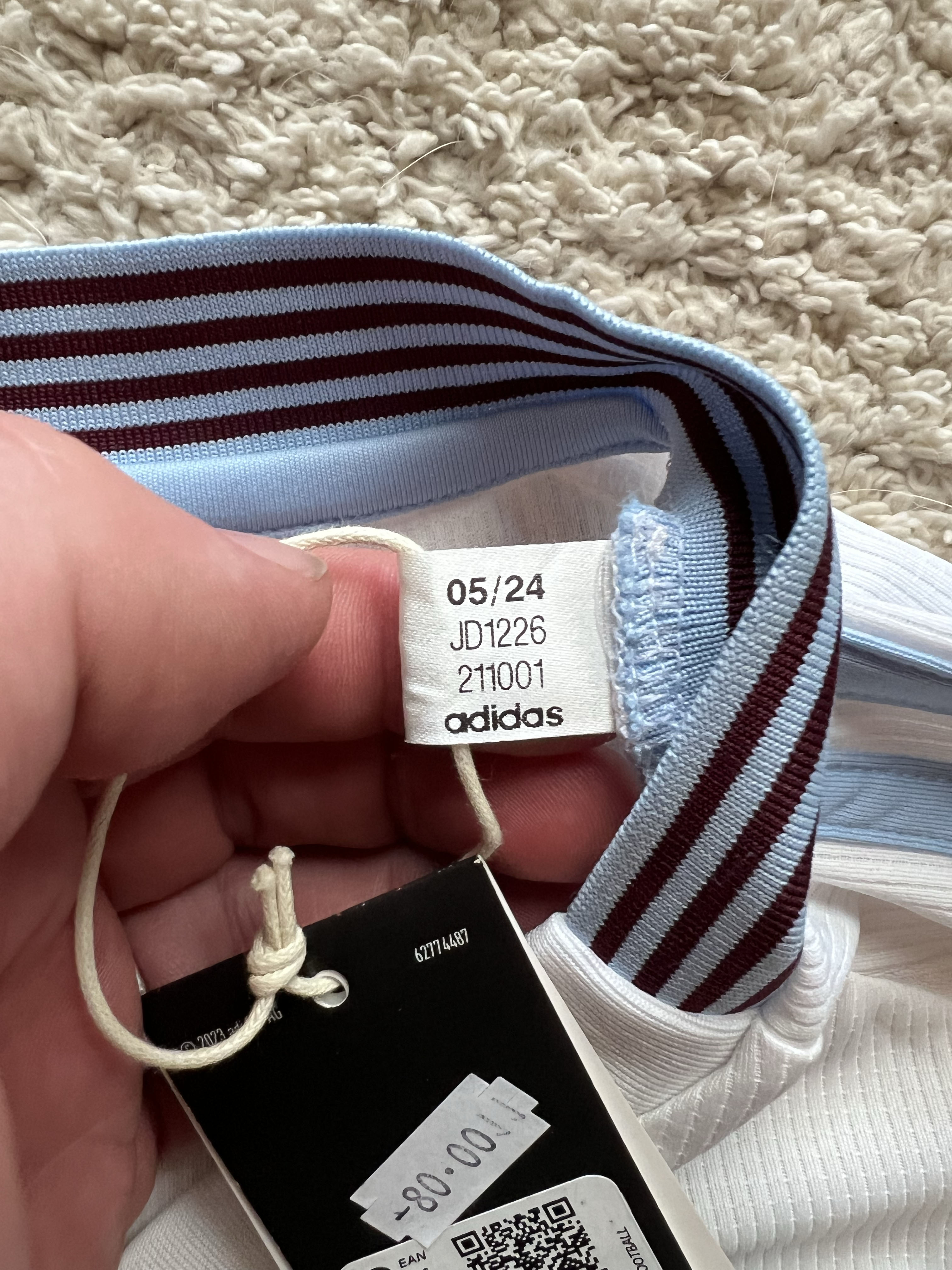 Authenticity evidence image of Aston Villa 2024/25 Adidas Away Shirt (Betano) - Men's Medium