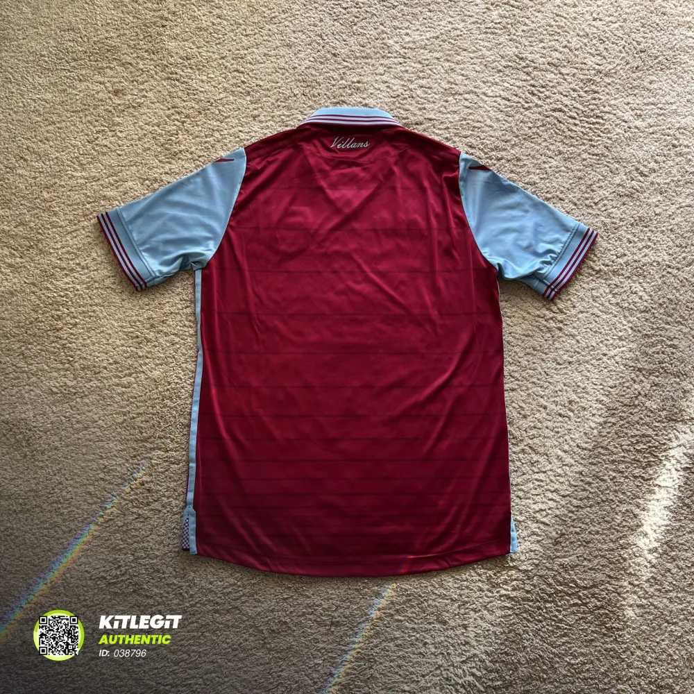 Rear view of Aston Villa 2015/16 Macron Home Shirt (QuickBooks) - Men's Medium