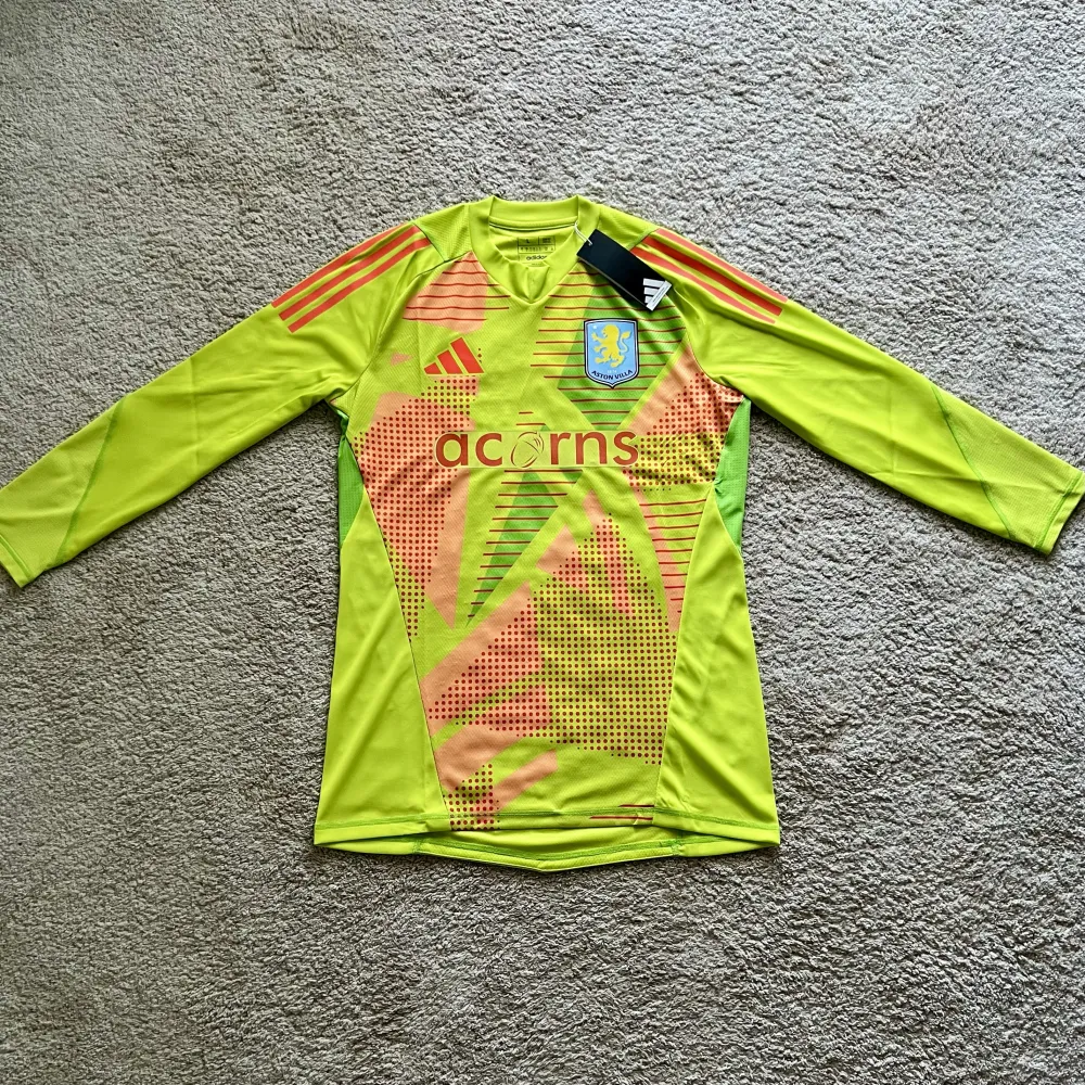 Front view of Aston Villa 2024/25 Adidas GK 4 Goalkeeper Pro Shirt (Acorns) - Men's Large